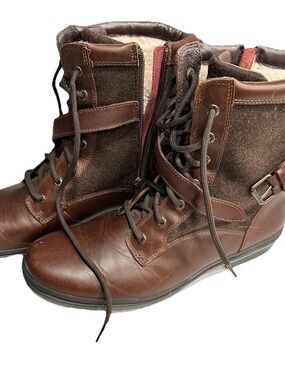 UGG Men's Brown Leather & Wool Lace-Up Boots